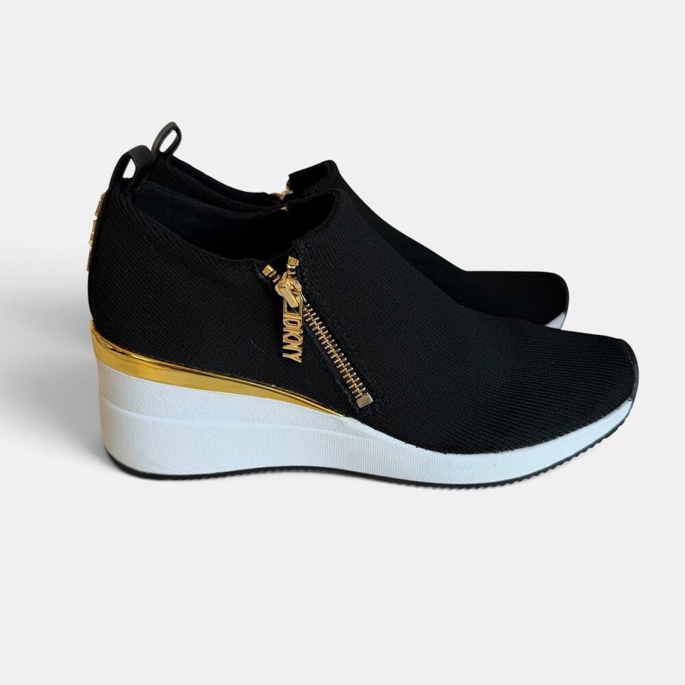 DKNY Palma Wedge Trainers Women’s 8.5 Black Stretch Knit Gold Zip Sneakers